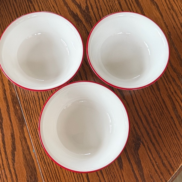 Corelle Red Banded Soup Cereal Bowls Corning White Bowls Dark Red Rims - Picture 1 of 4